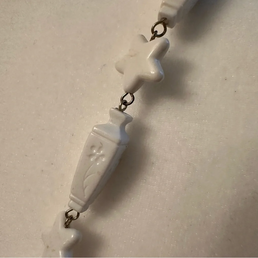 Vintage Waterfall White Beaded Long Necklace Star Vase Fun Flapper Style